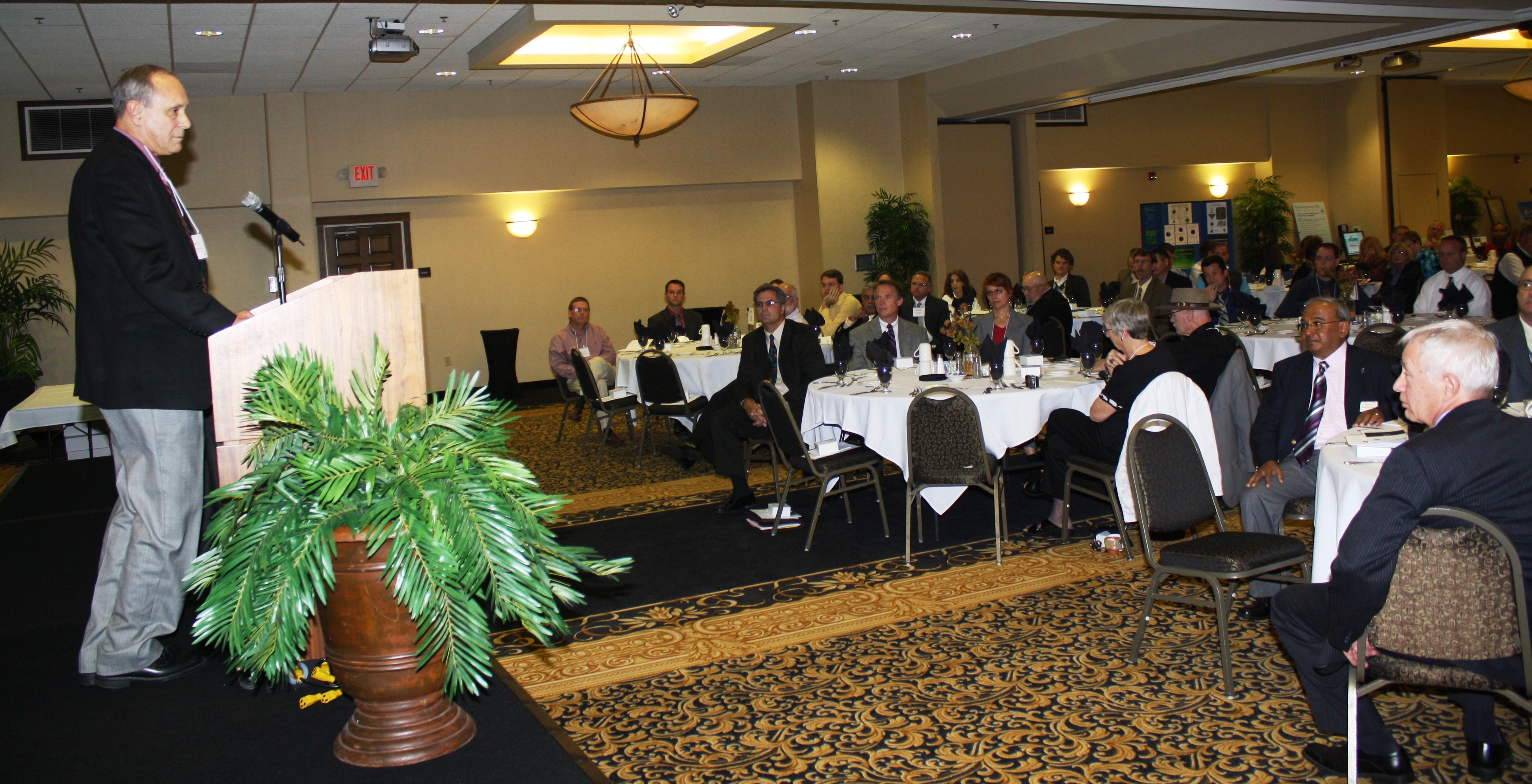 Bill Shilts, Prairie Research Institute Director, speaks at event Bill Shilts, Prairie Research Institute Director, speaks at event