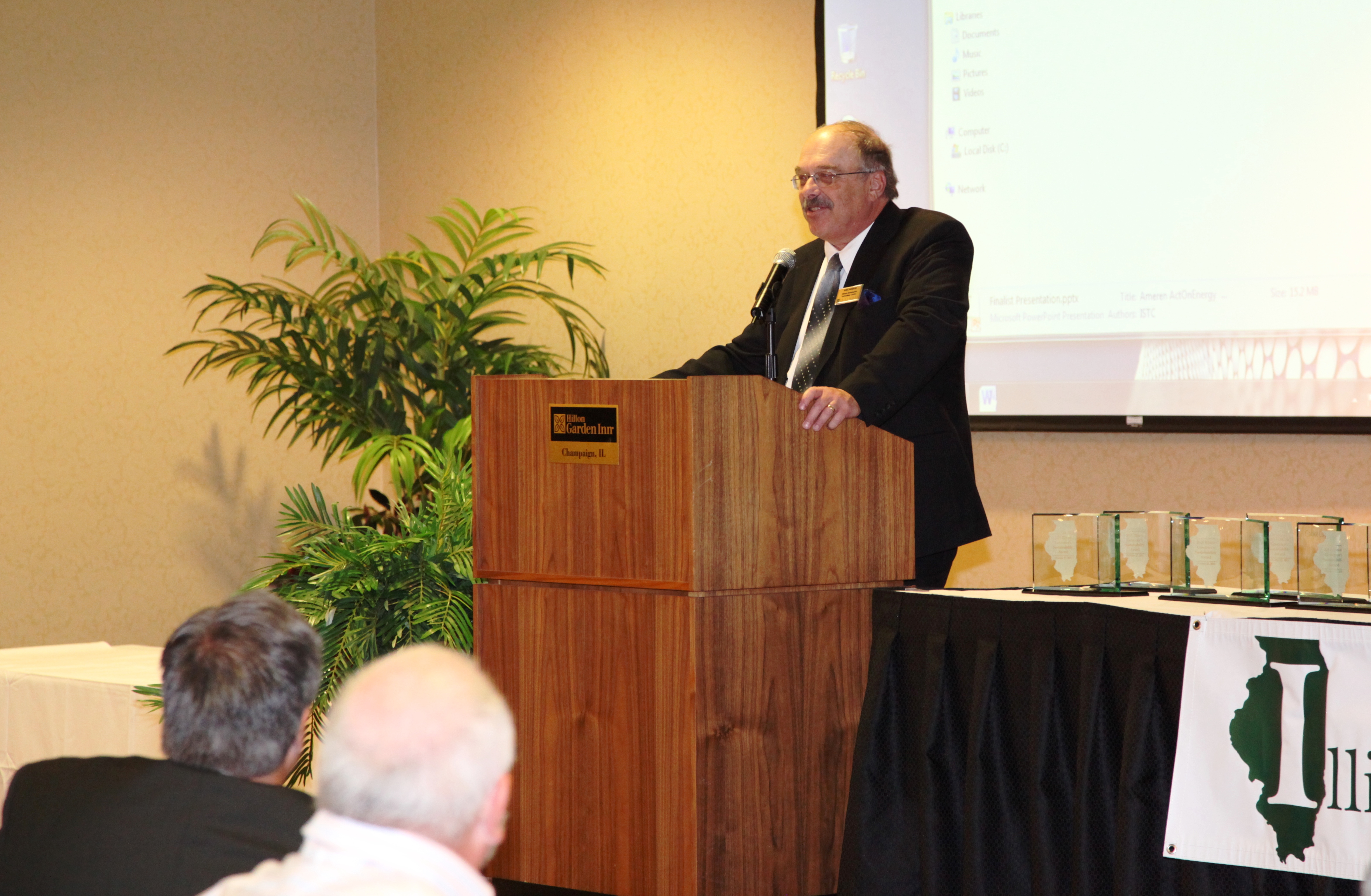 Former ISTC communications coordinator Bob Iverson speaks at the event Former ISTC communications coordinator Bob Iverson speaks at the event