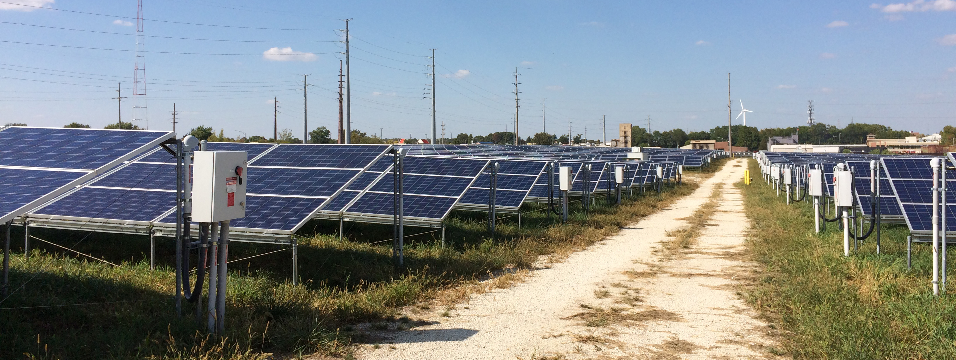 solar farm at the University of Illinois